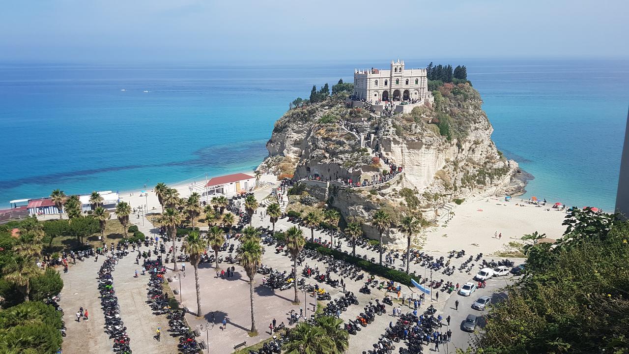 Chez Moi Tropea Centro Bed & Breakfast Exterior foto